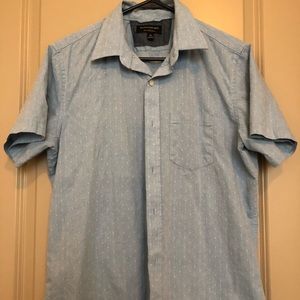 Banana Republic Short Sleeve Button Down: Slim Fit